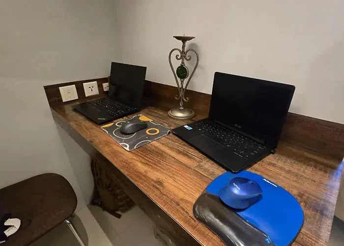 Ohana 2 Lot 8 Near Ayala With Fast Wifi And Netflix Apartment Cebu