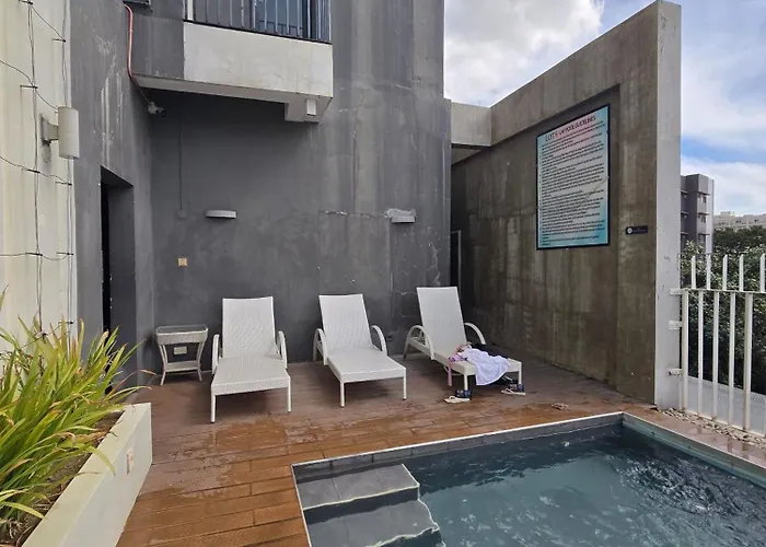 Ohana 2 Lot 8 Near Ayala With Fast Wifi And Netflix *