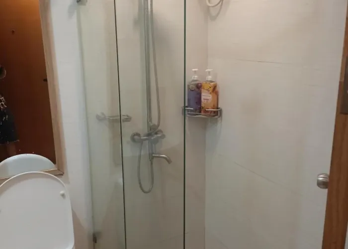 Apartment Ohana 2 Lot 8 Near Ayala With Fast Wifi And Netflix *